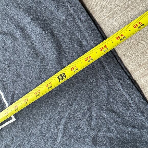 Vintage Portland Dive Bar Shirt Hanigans Tavern Fuzzy Bunnies BWA #33 Men M PNW - Picture 6 of 7